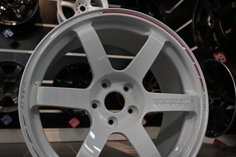 RAYS Volk Racing TE37Saga S-Plus Time Attack